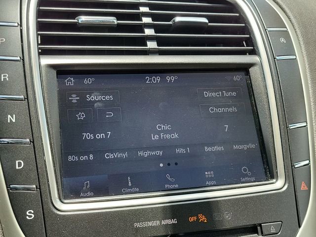 Used 2019 Lincoln Nautilus FWD image 21