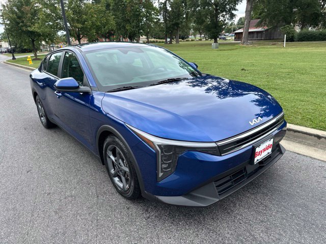 Certified 2025 Kia K4 FWD image 24