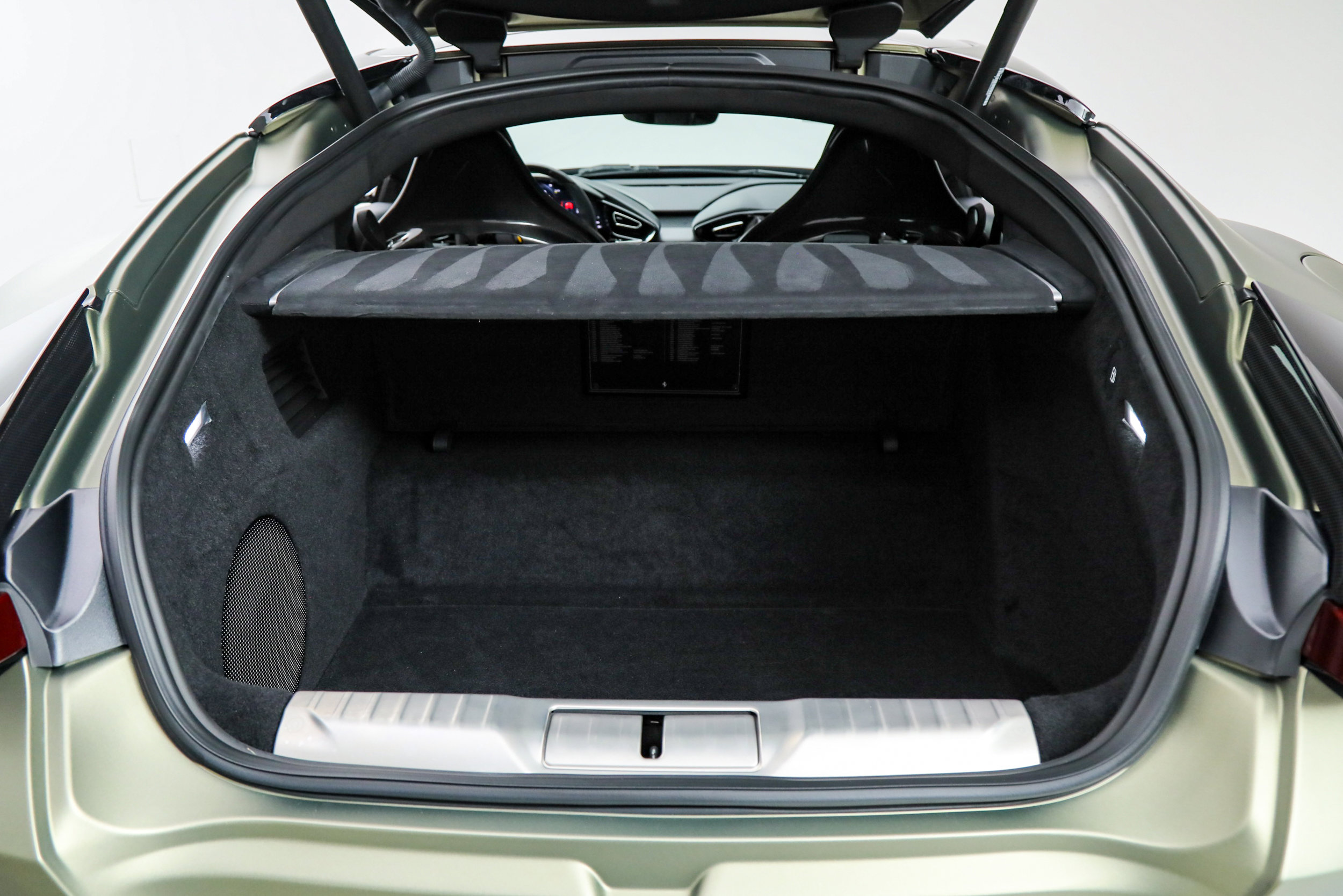 Certified 2025 Ferrari 12Cilindri image 51