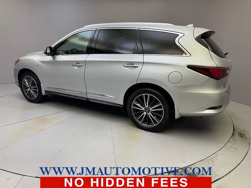 Used 2019 INFINITI QX60 Luxe w/ Essential Package AWD/4WD image 3