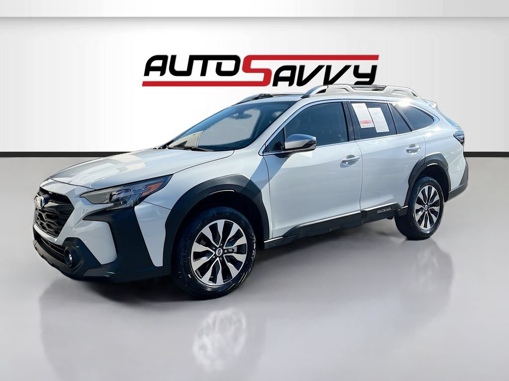 Used 2025 Subaru Outback Touring XT AWD/4WD image 3