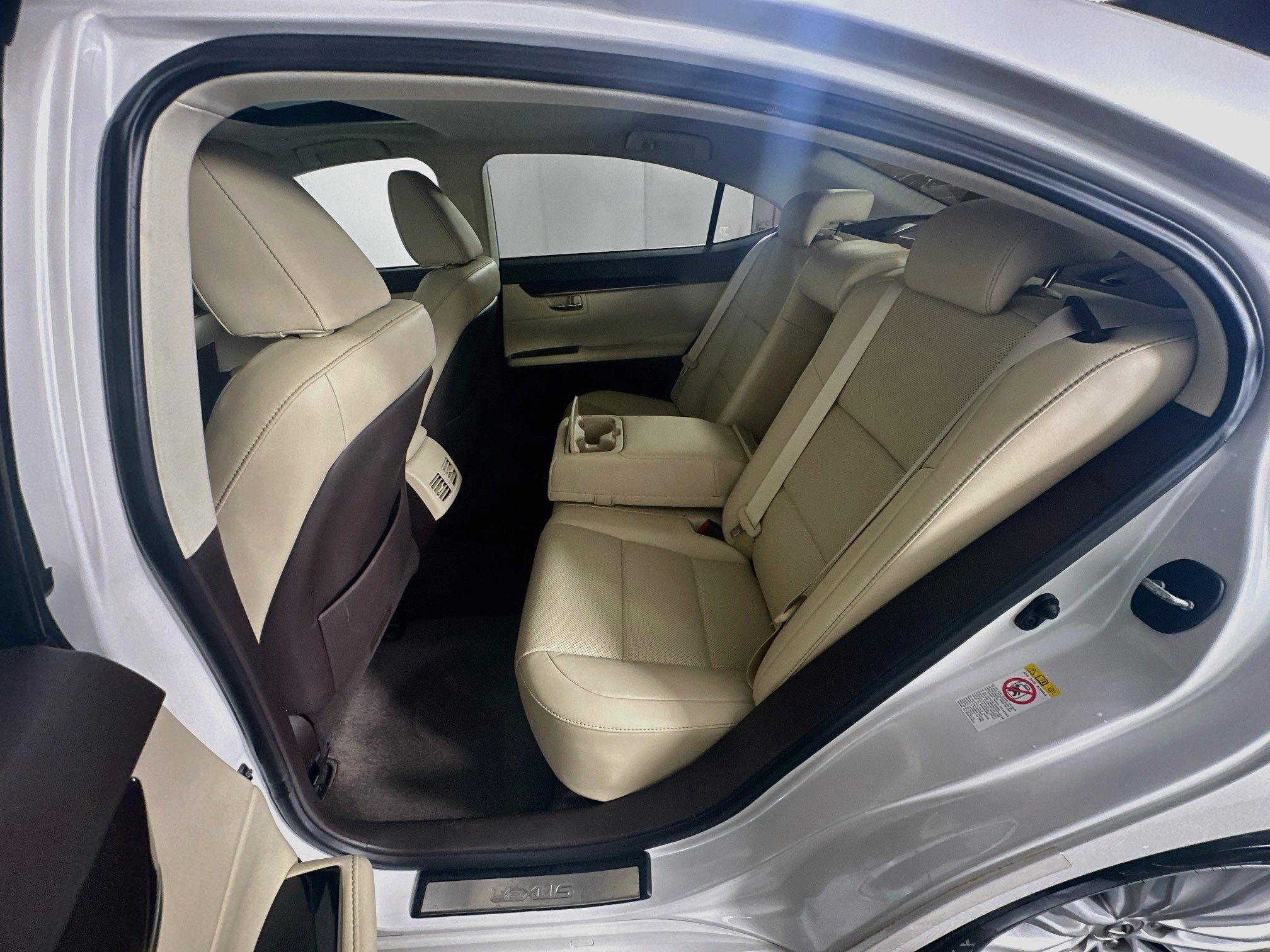 Used 2017 Lexus ES 350 w/ Premium Package FWD image 27