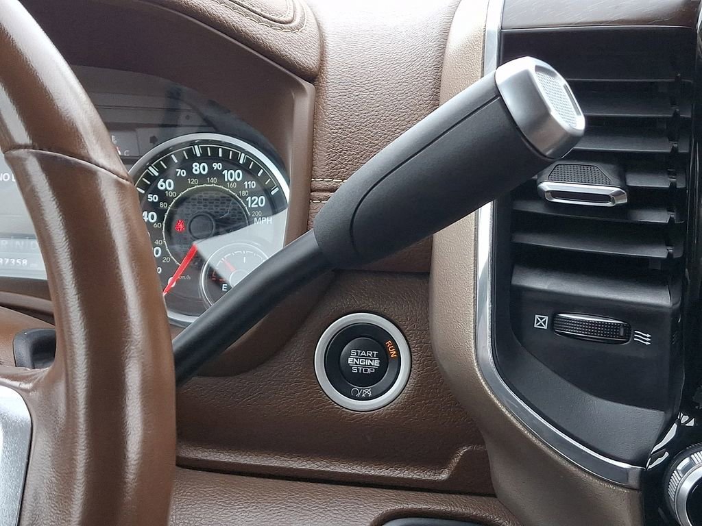 Used 2022 RAM 3500 Laramie image 15