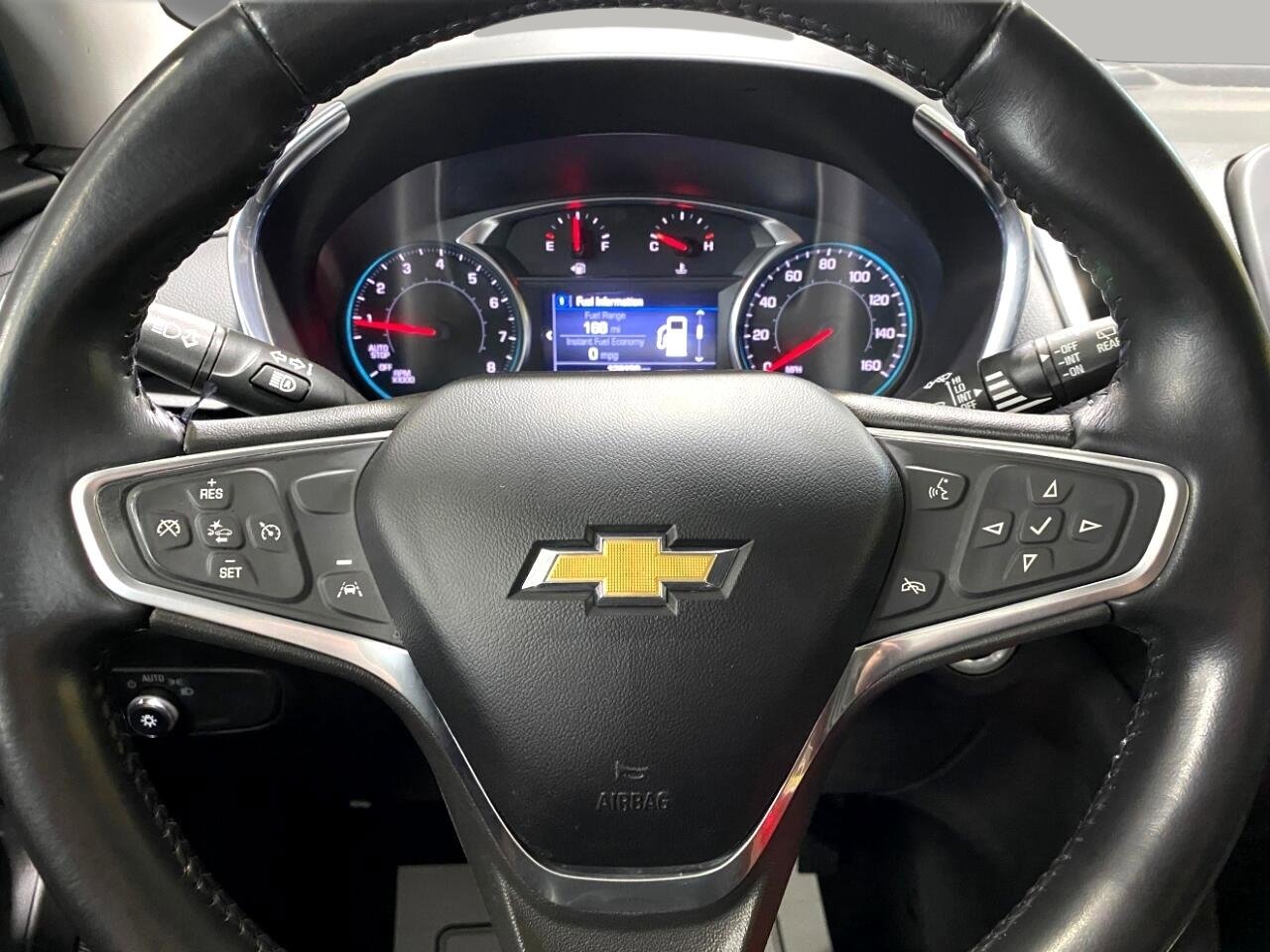 Used 2022 Chevrolet Equinox LT w/ Driver Convenience Package image 12
