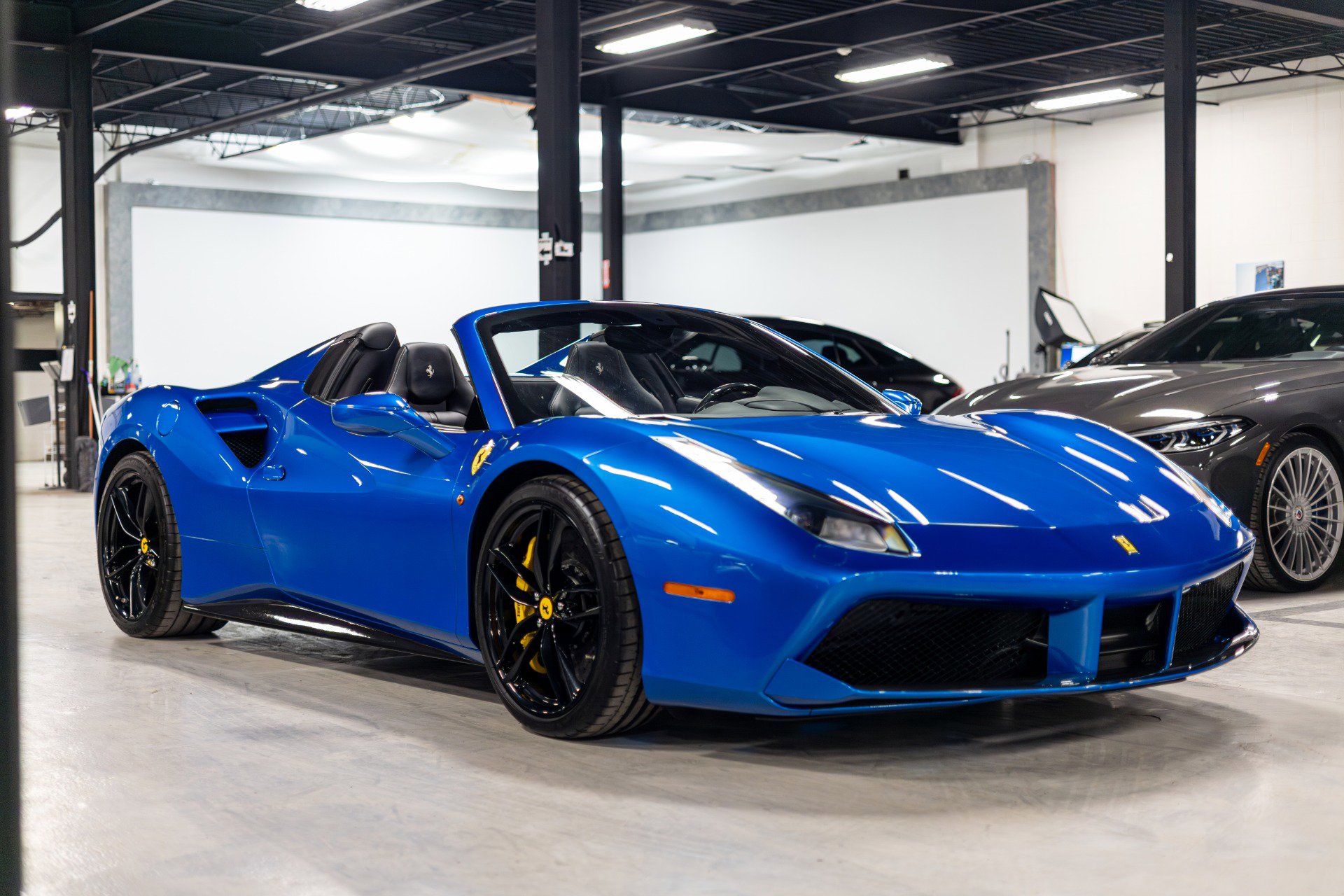 Used 2016 Ferrari 488 Spider image 90