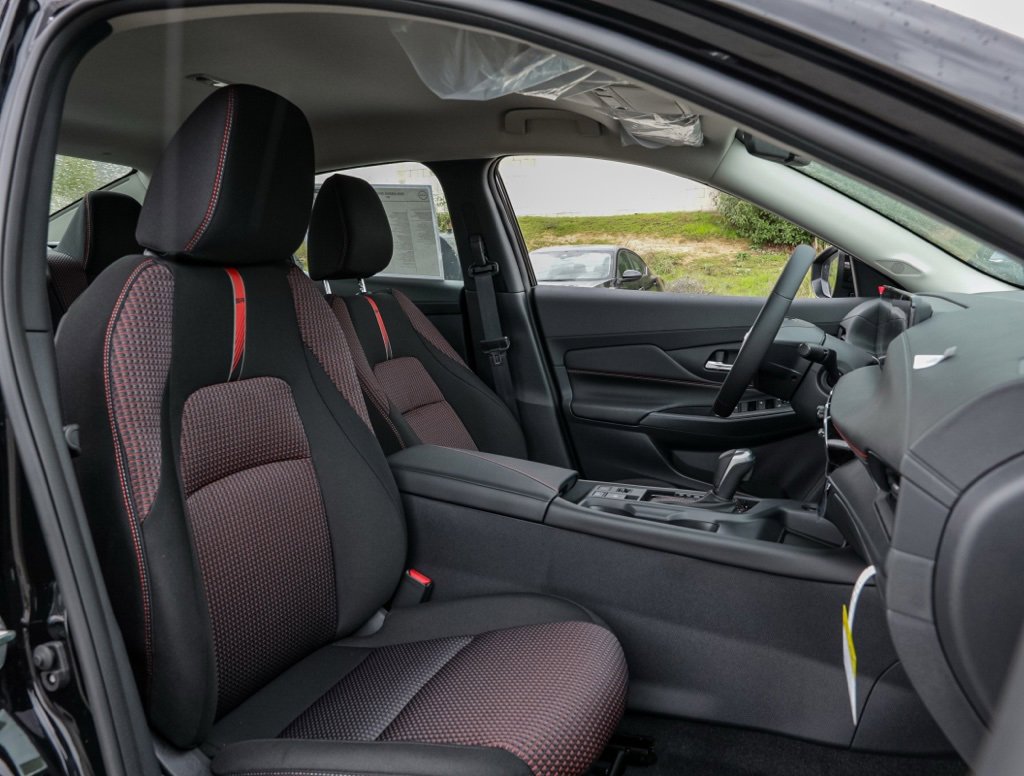 New 2026 Nissan Sentra SR image 17