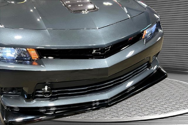 Used 2015 Chevrolet Camaro Z/28 RWD image 27