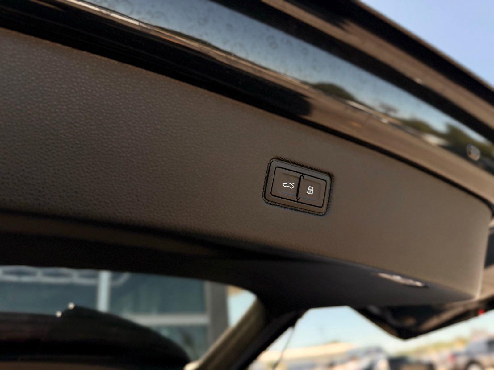 Used 2023 Audi SQ7 Prestige w/ Prestige Package image 66