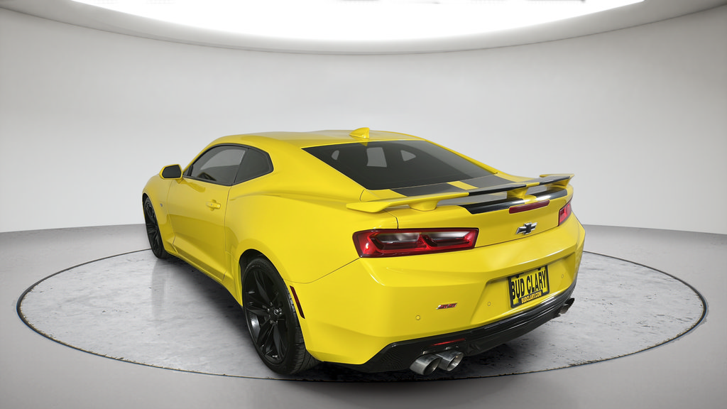 Used 2017 Chevrolet Camaro SS RWD image 10