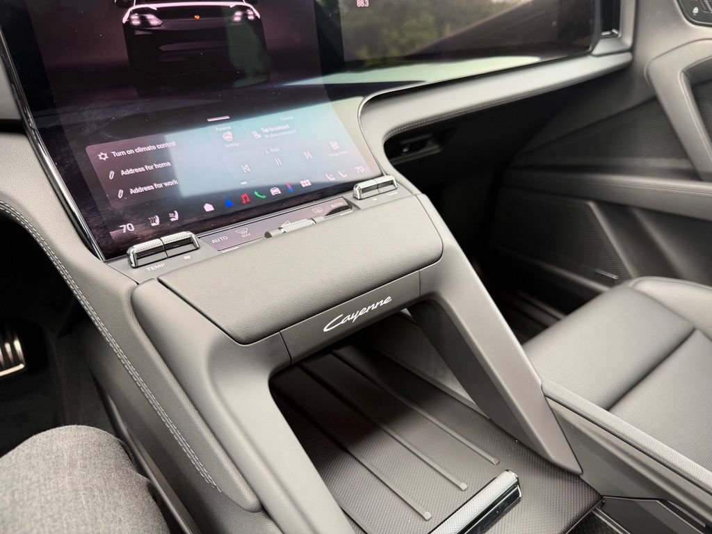 New 2026 Porsche Cayenne S AWD/4WD image 30