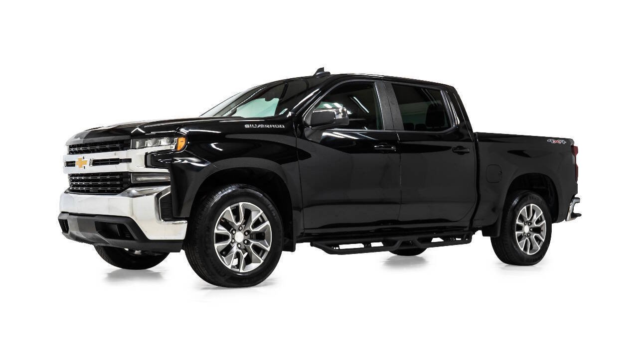 Used 2021 Chevrolet Silverado 1500 LT AWD/4WD image 2