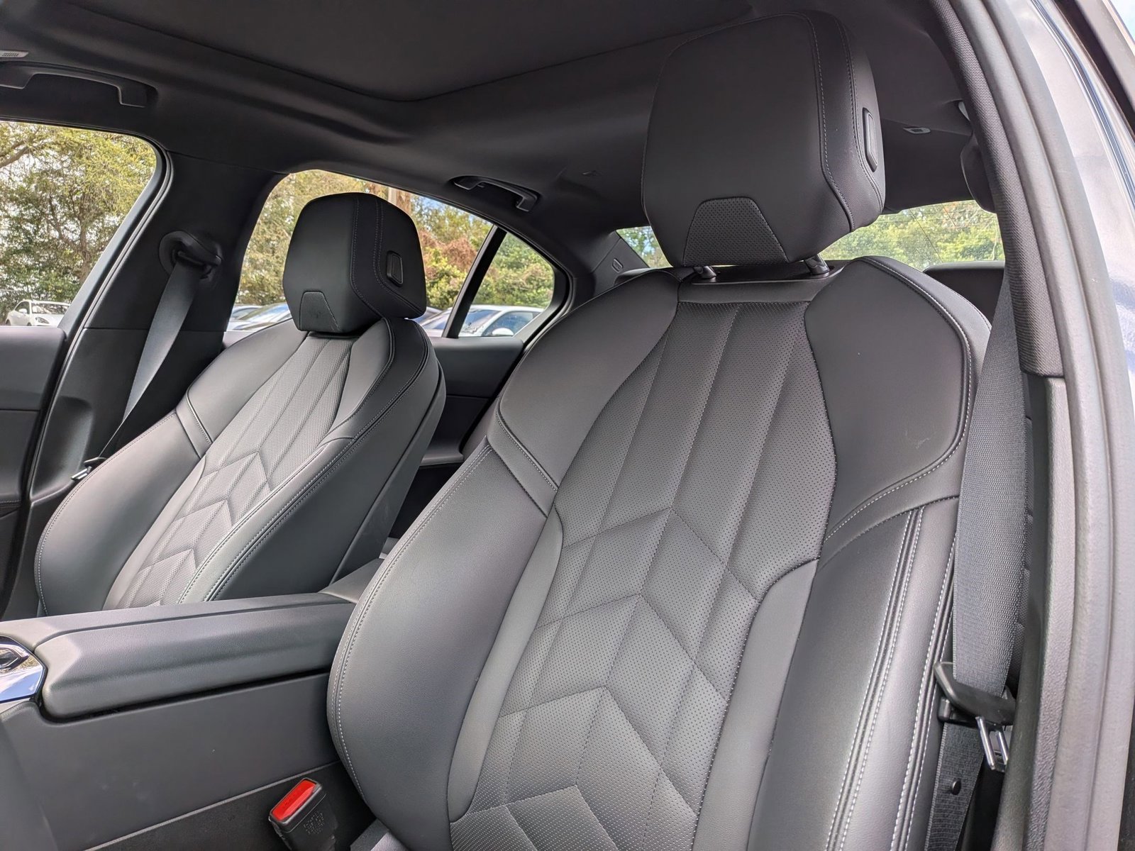 Used 2025 BMW 530i 530i image 12