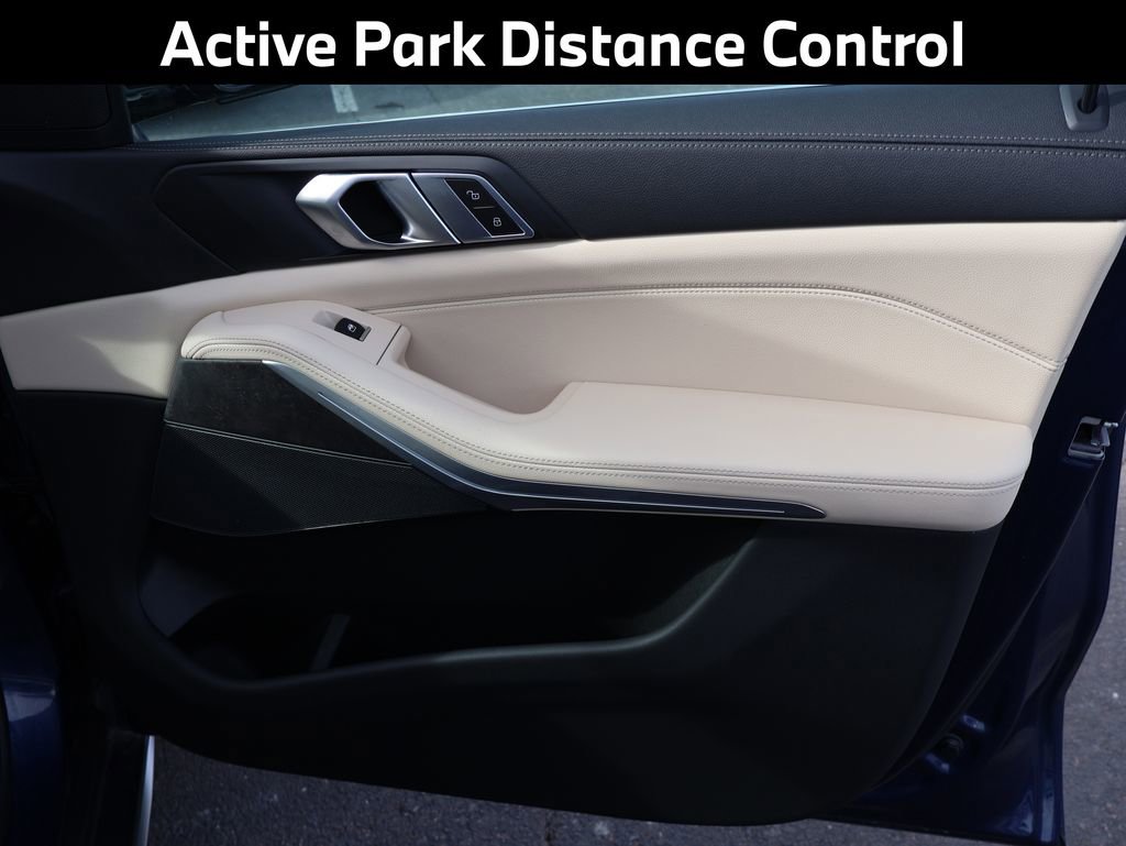 Used 2022 BMW X5 xDrive40i w/ Premium Package image 14