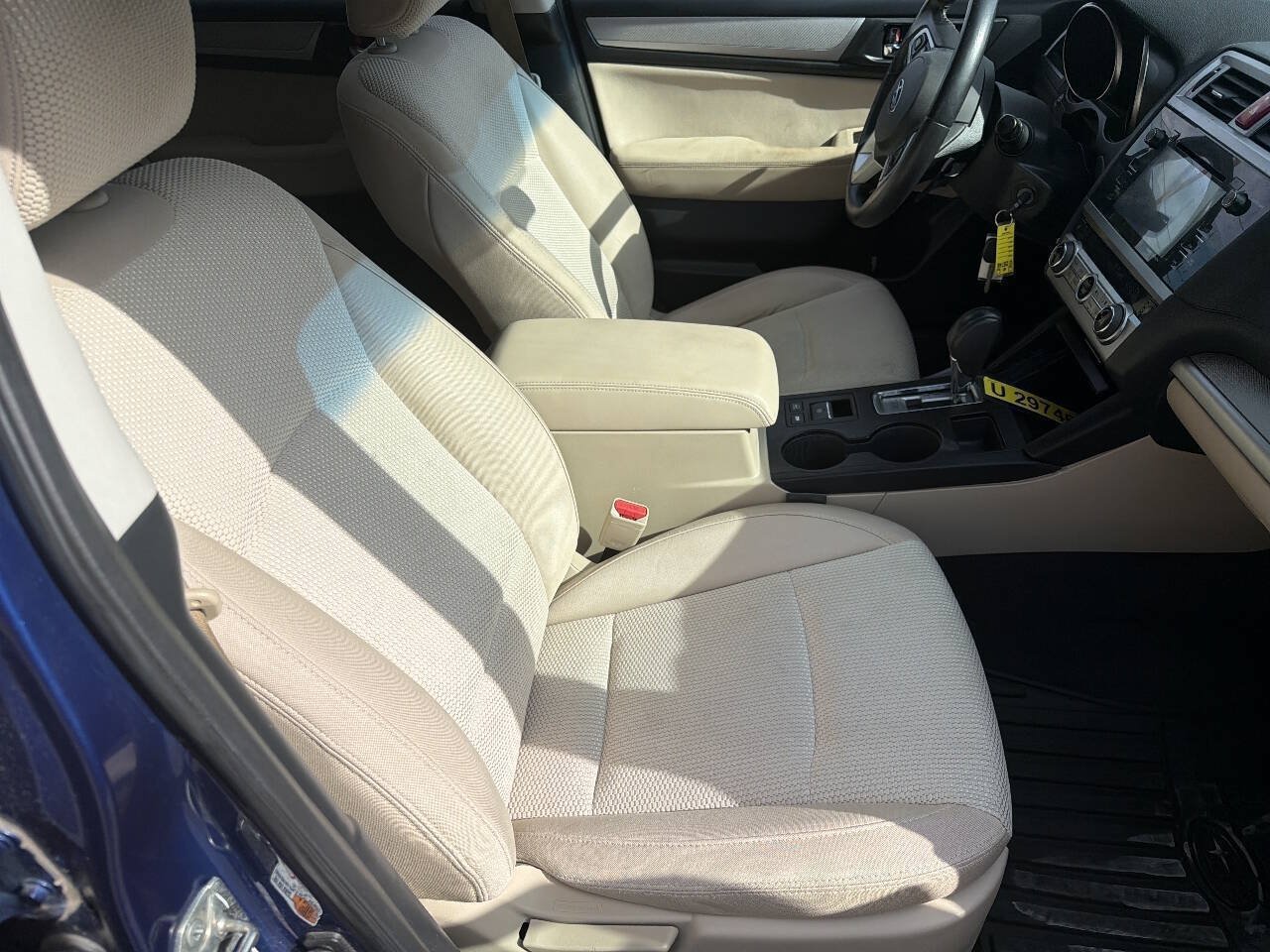 Used 2015 Subaru Outback 2.5i Premium AWD/4WD image 5
