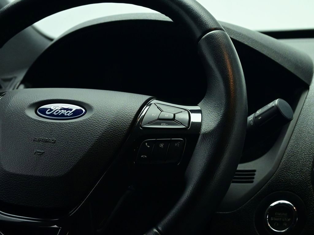 Used 2019 Ford Explorer XLT image 41