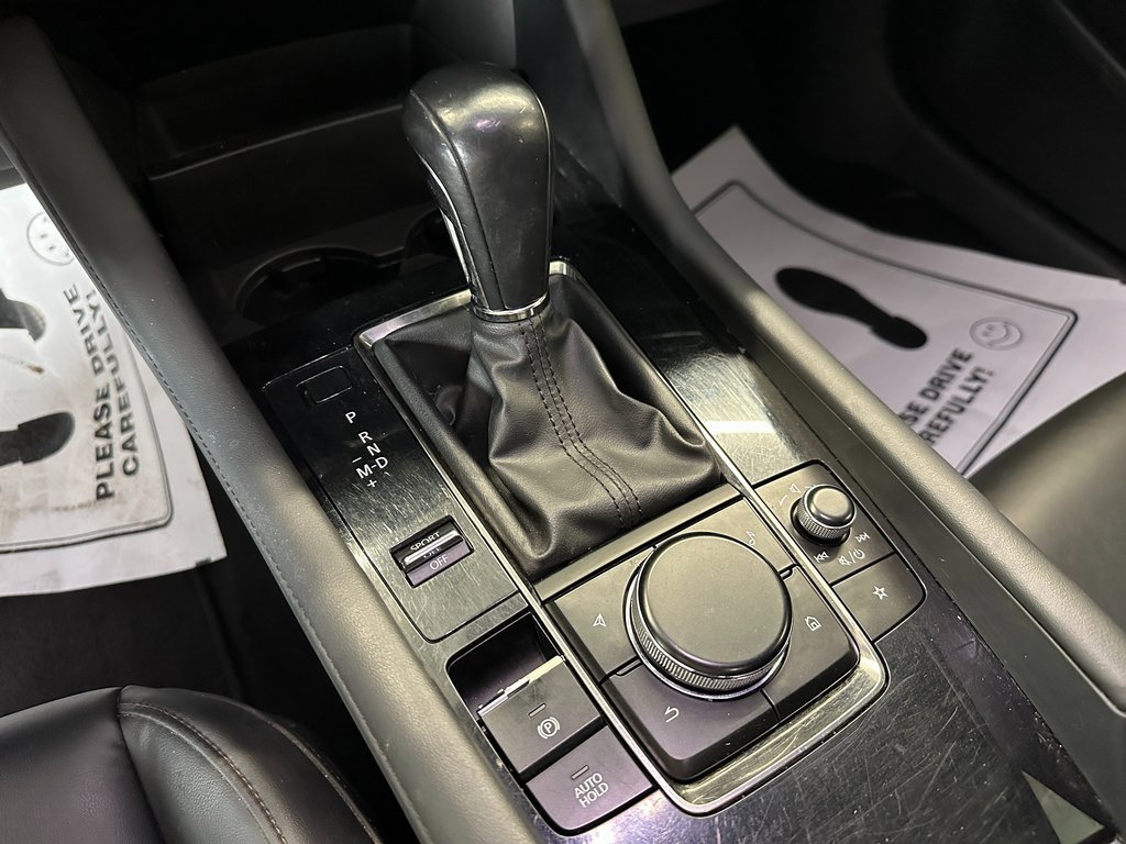 Used 2019 MAZDA MAZDA3 Hatchback image 16