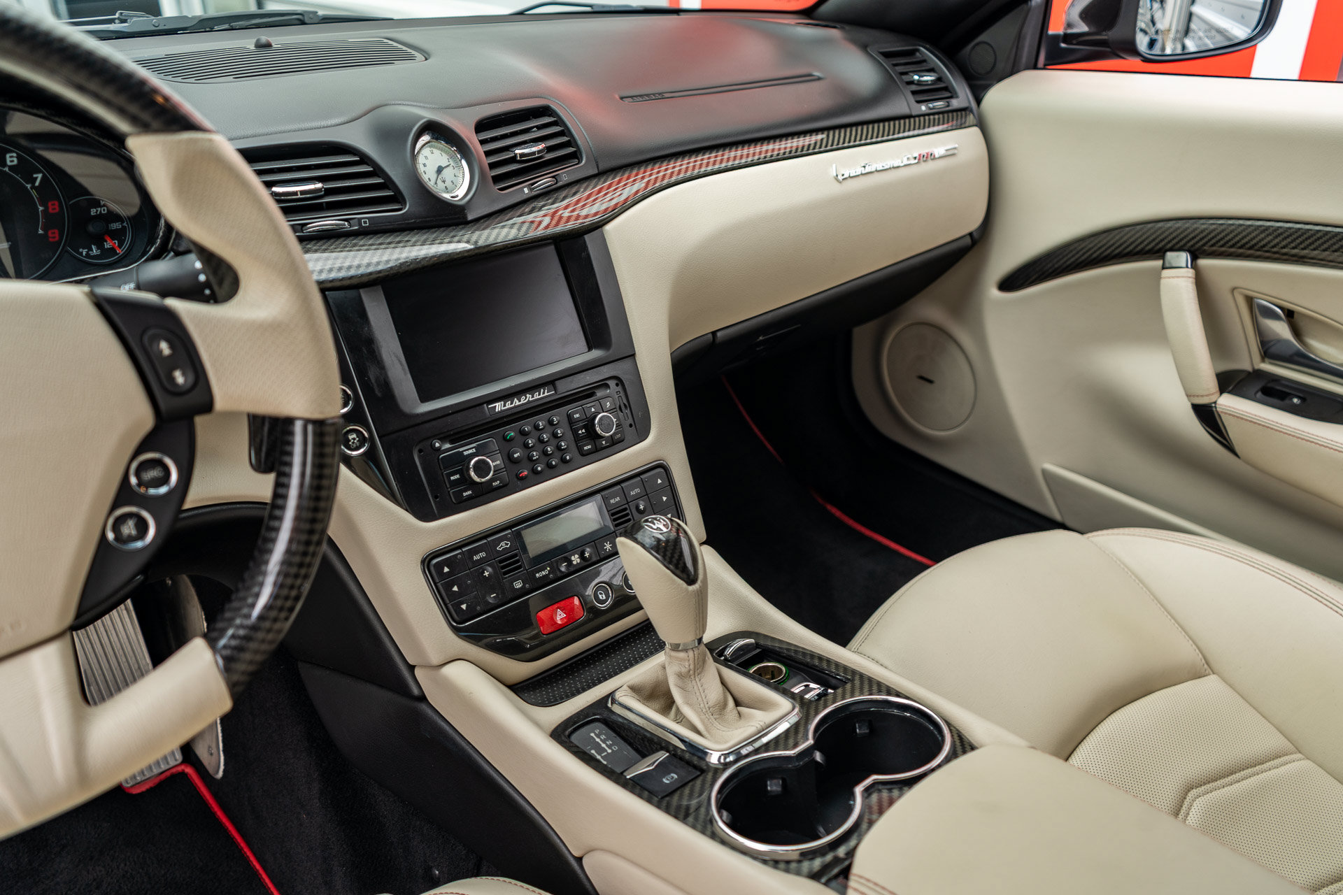 Used 2013 Maserati GranTurismo Sport RWD image 12