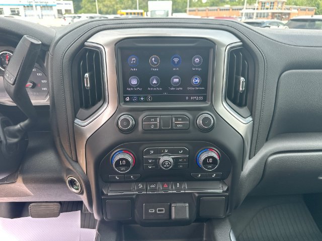 Used 2021 Chevrolet Silverado 1500 LT Trail Boss w/ Bed Protection Package AWD/4WD image 17