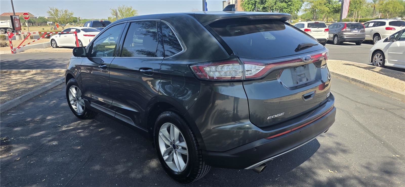 Used 2015 Ford Edge SEL FWD image 7