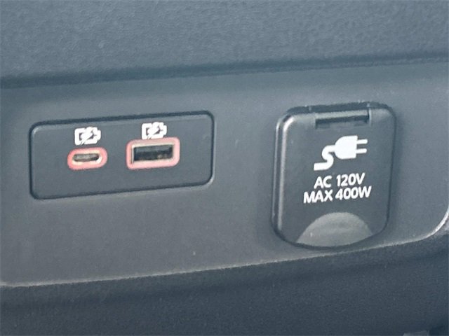 Used 2024 Nissan Frontier SL w/ Technology Package image 23