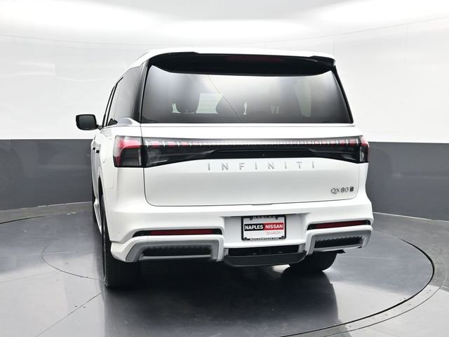 Used 2025 INFINITI QX80 Sensory image 4
