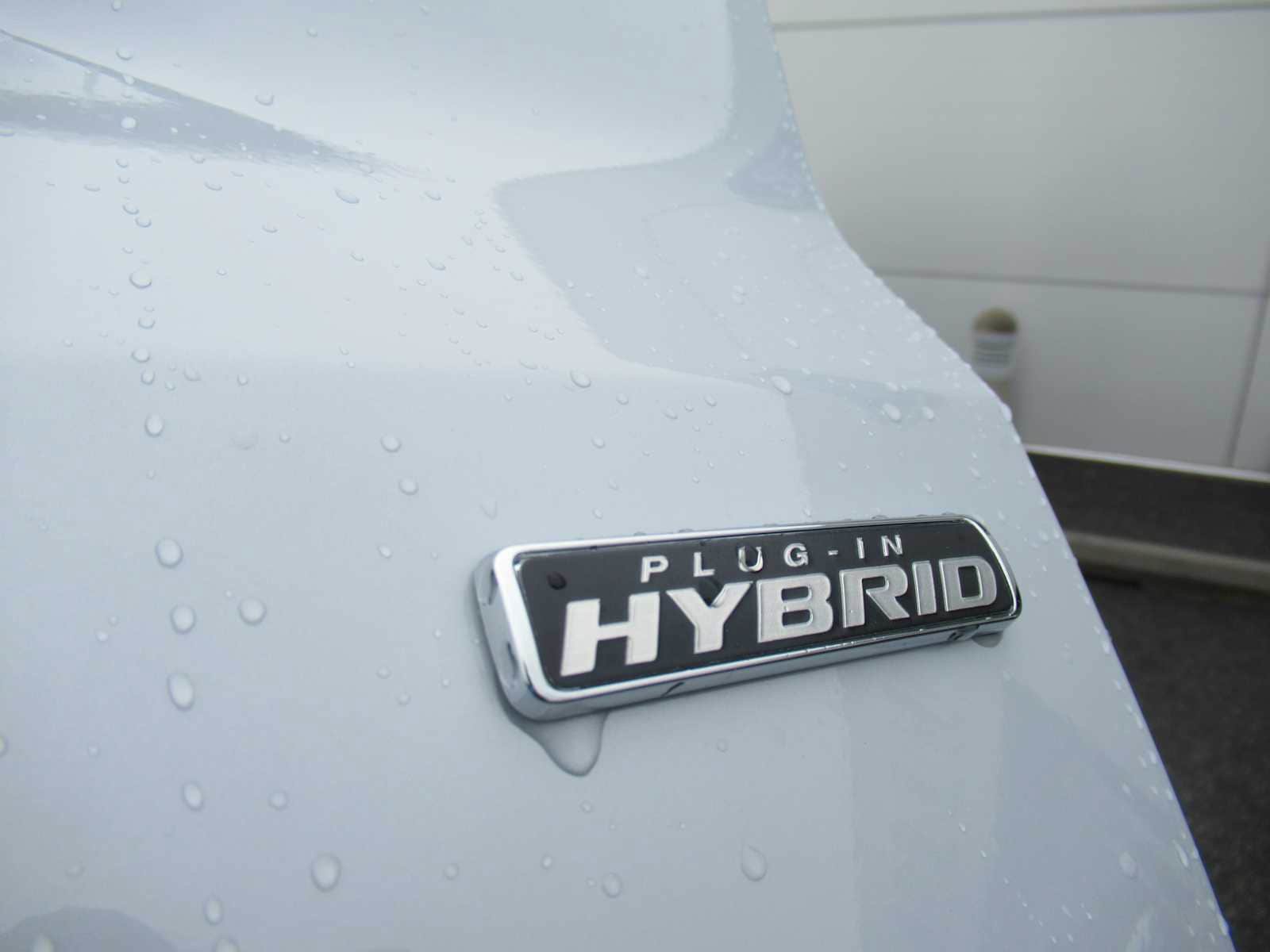 New 2025 Ford Escape SE w/ PHEV Premium Package image 15