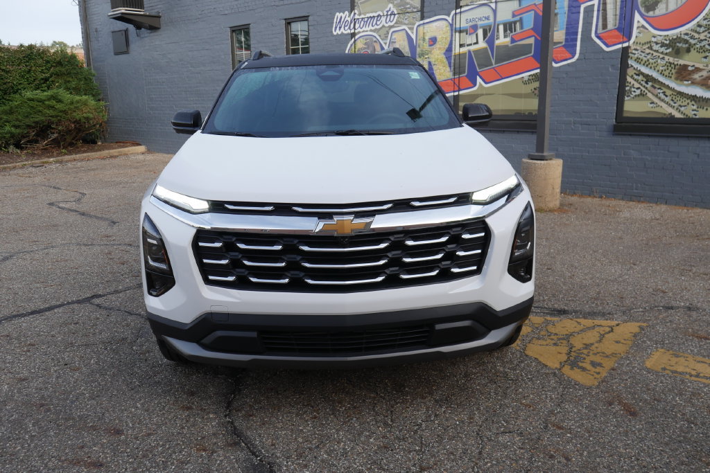 New 2027 Chevrolet Equinox LT w/ Convenience Package II AWD/4WD image 2