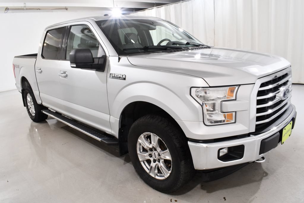 Used 2017 Ford F150 XLT w/ Equipment Group 302A Luxury AWD/4WD image 5