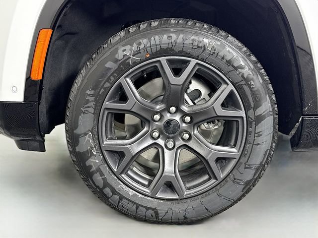 New 2026 Jeep Grand Wagoneer Limited w/ Premium Group II image 33