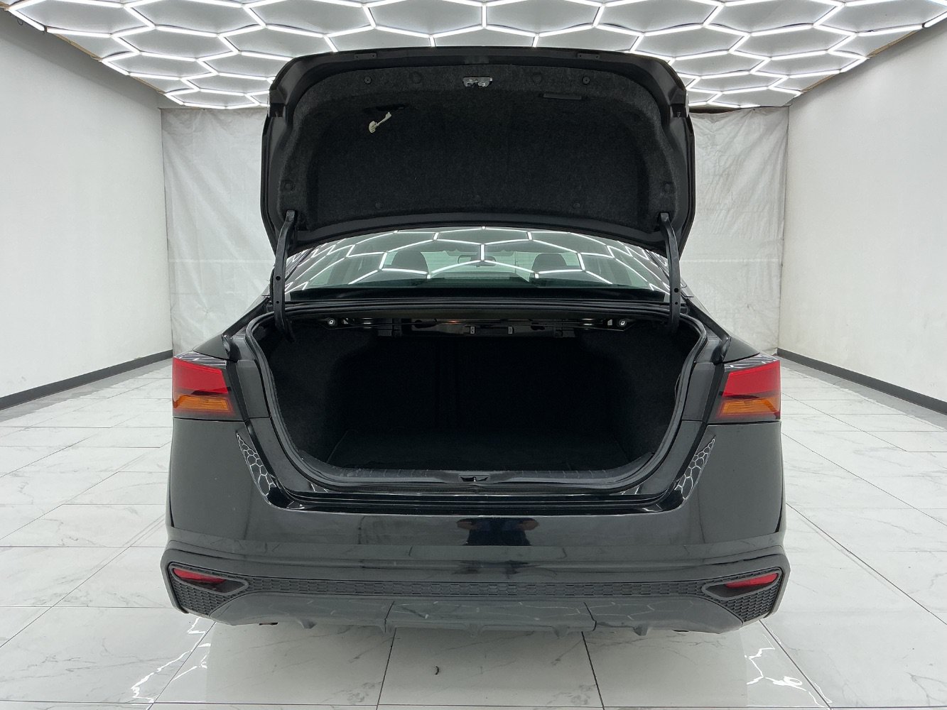 Used 2020 Nissan Altima 2.5 S FWD image 42