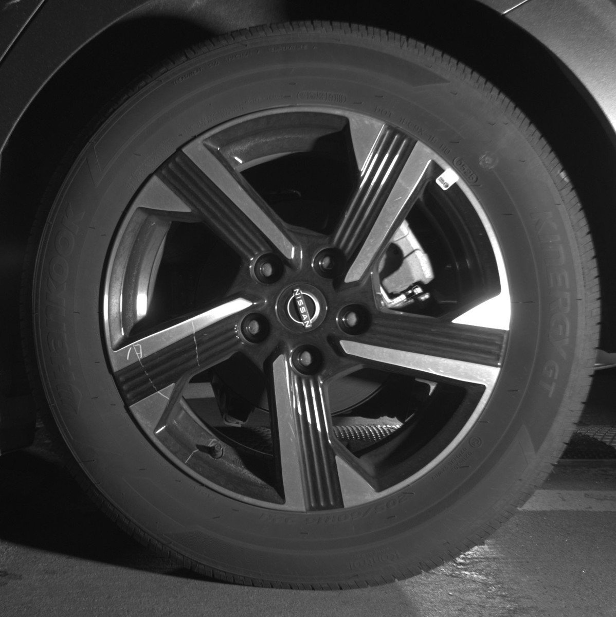 Used 2025 Nissan Sentra SV image 14