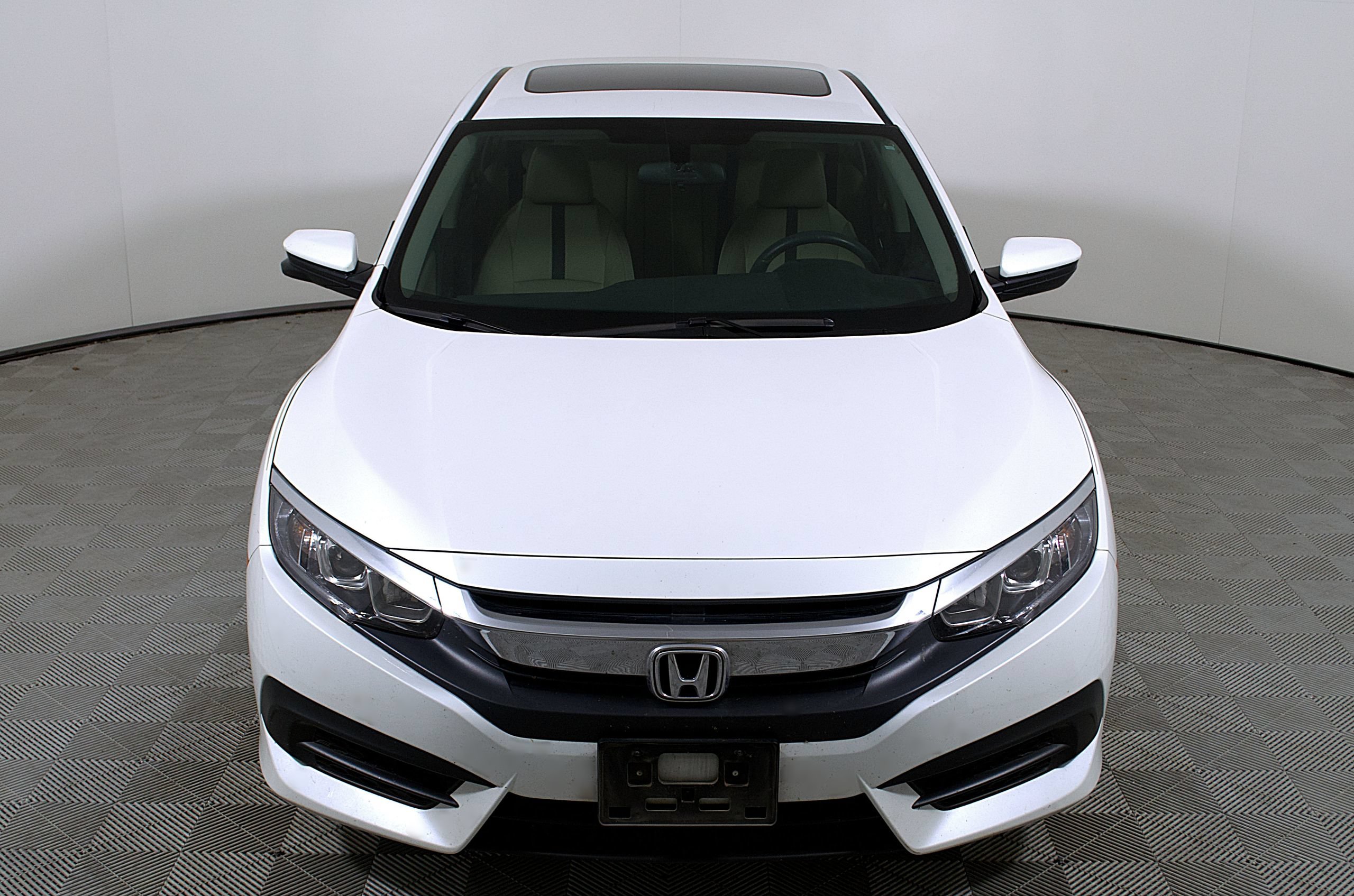 Used 2017 Honda Civic EX image 4