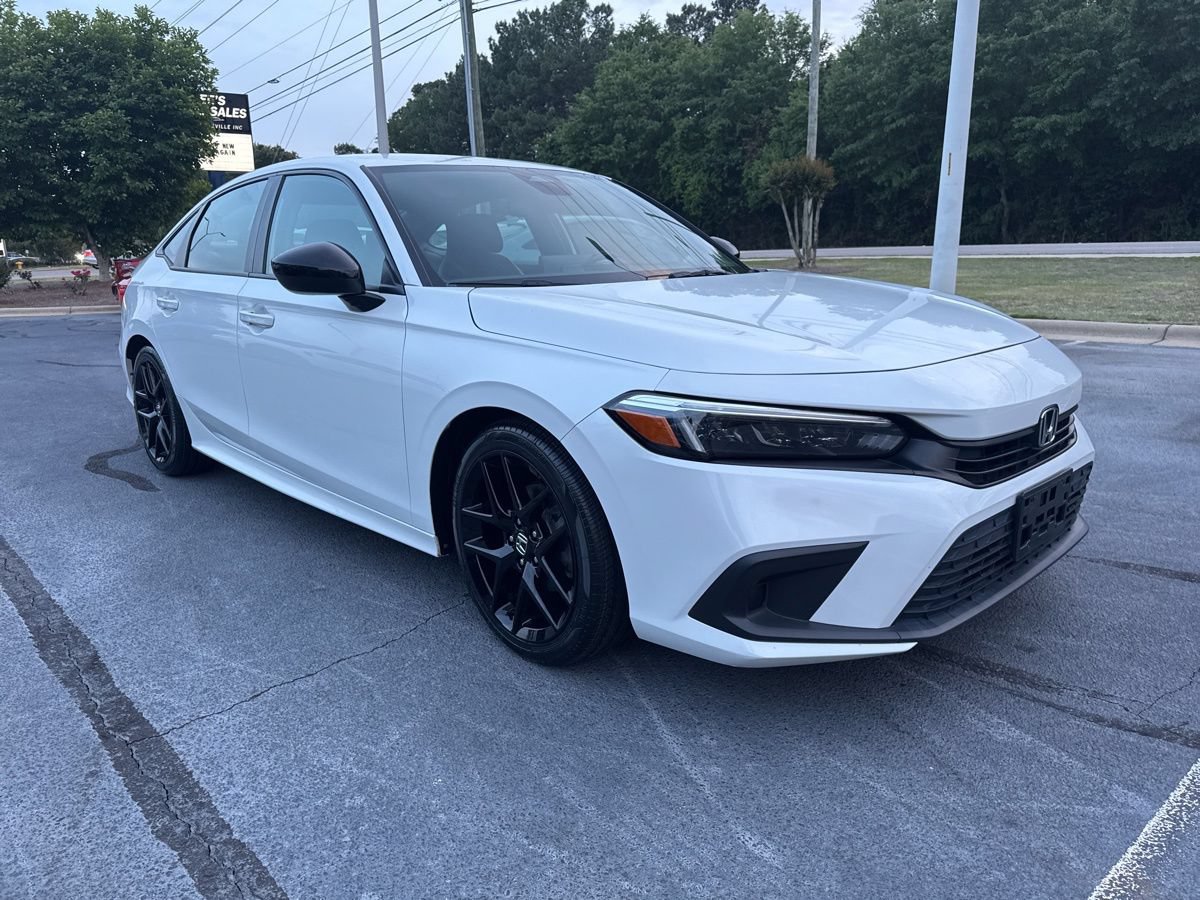 Used 2023 Honda Civic Sport image 9