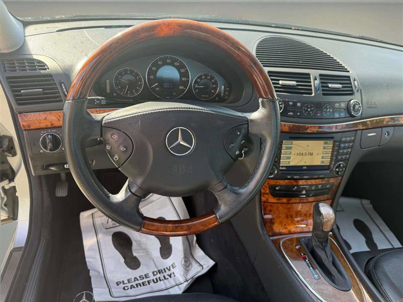 Used 2004 Mercedes-Benz E 320 Sedan image 23