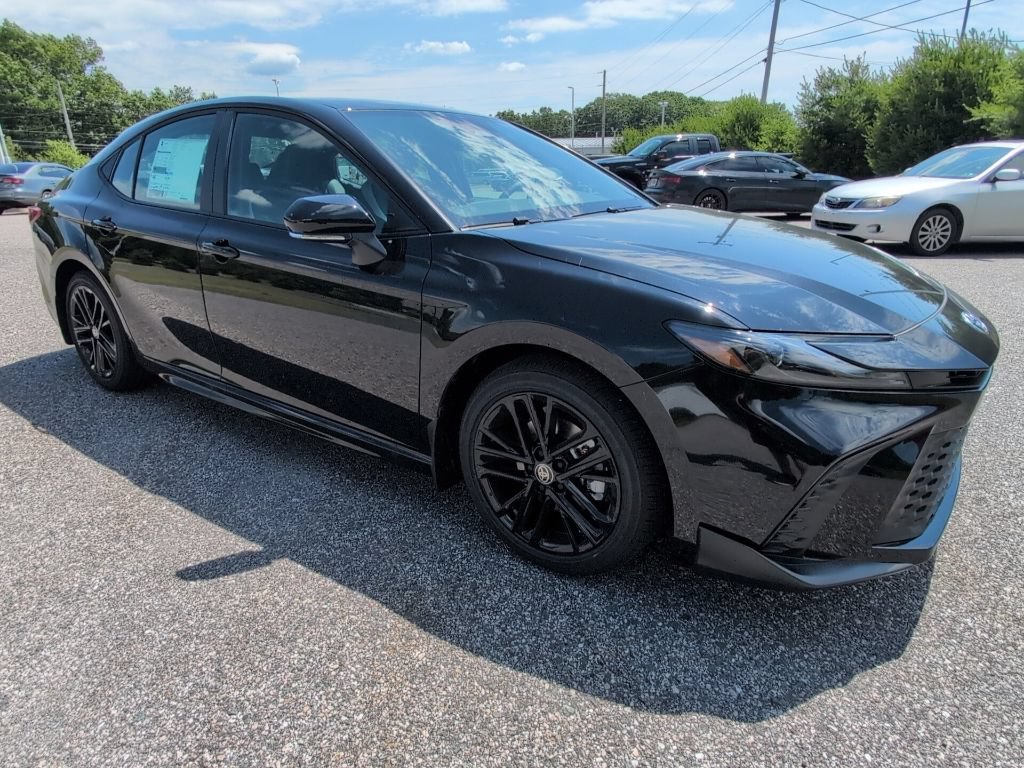 Certified 2026 Toyota Camry SE w/ Convenience Package FWD image 9