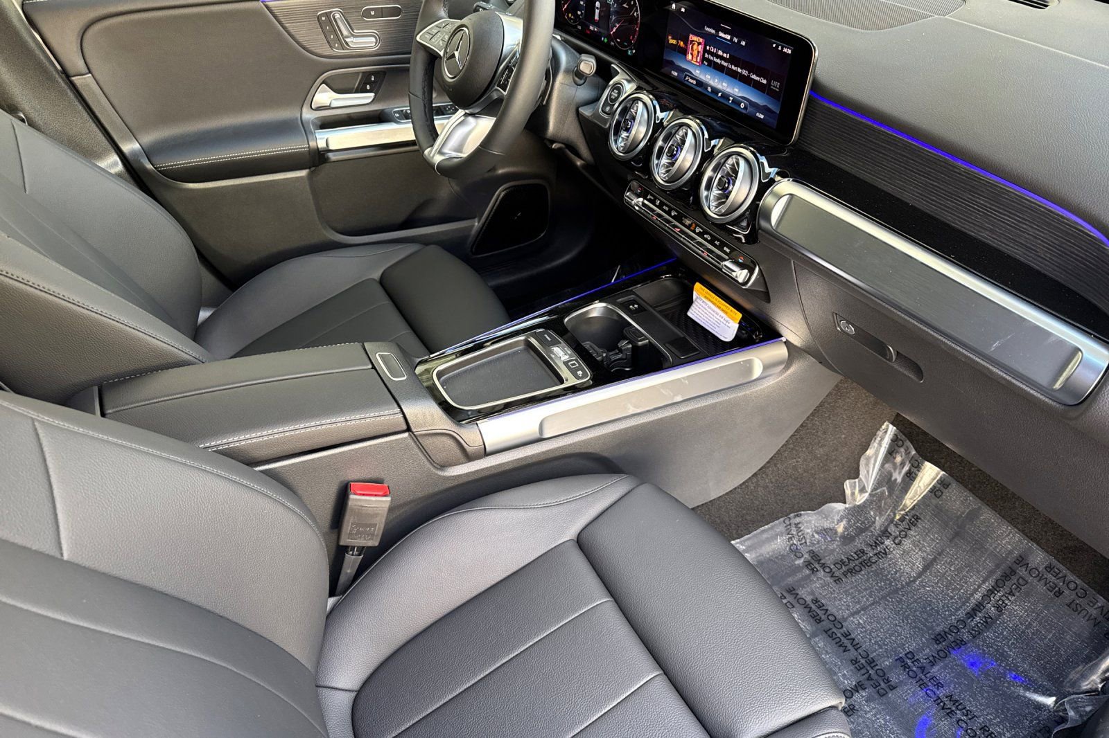 New 2026 Mercedes-Benz GLB 250 image 11