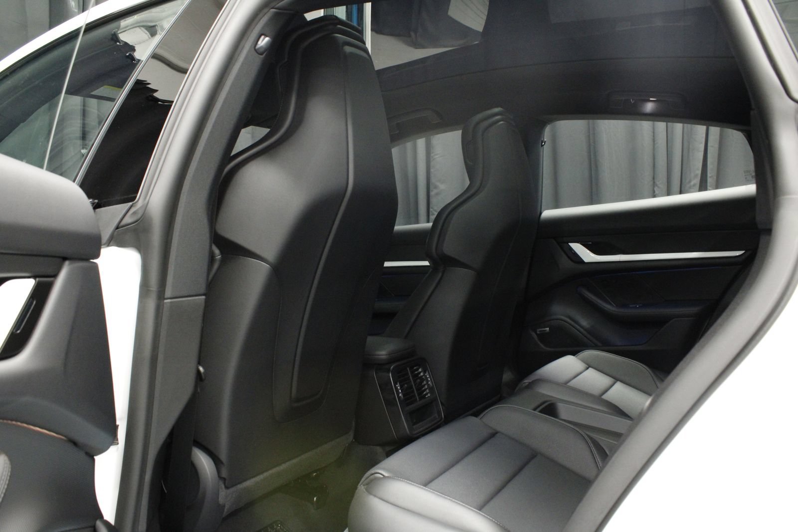 New 2026 Porsche Taycan AWD/4WD image 19