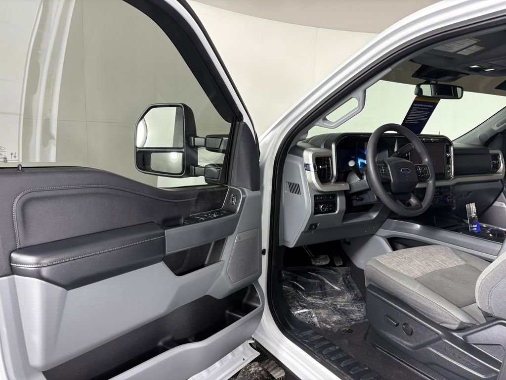 Certified 2024 Ford F250 XLT w/ XLT Premium Package image 13