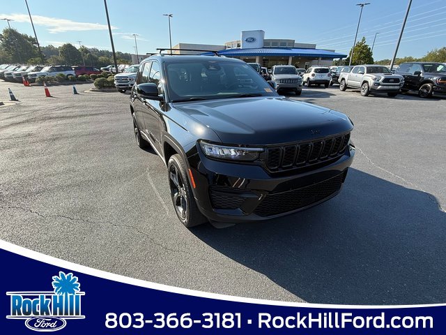 Used 2024 Jeep Grand Cherokee Altitude