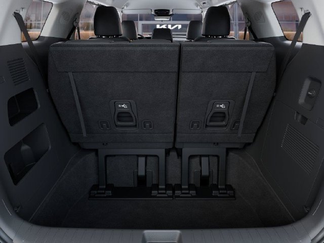 New 2026 Kia Carnival FWD image 19