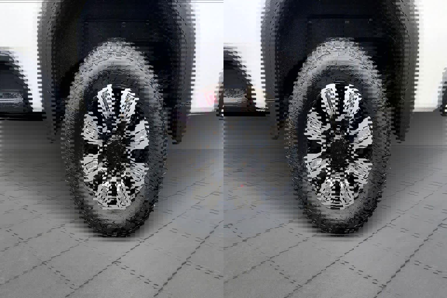 Used 2025 GMC Sierra 2500 Denali image 10