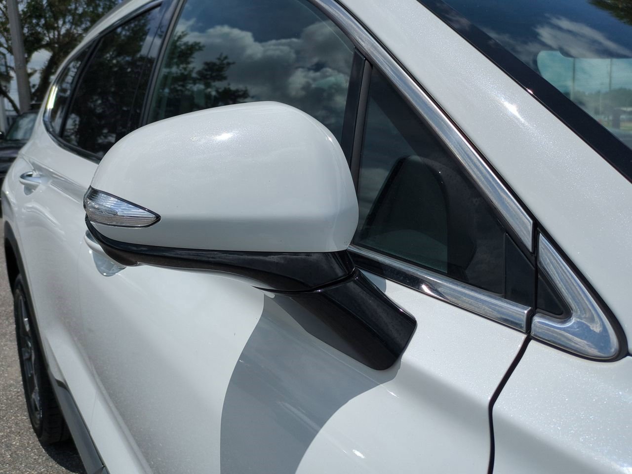 Used 2023 Hyundai Santa Fe Limited AWD/4WD image 19