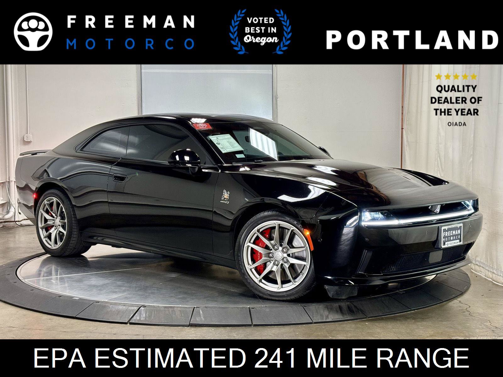 Used 2024 Dodge Charger Daytona Scat Pack w/ Plus Group AWD/4WD image 1
