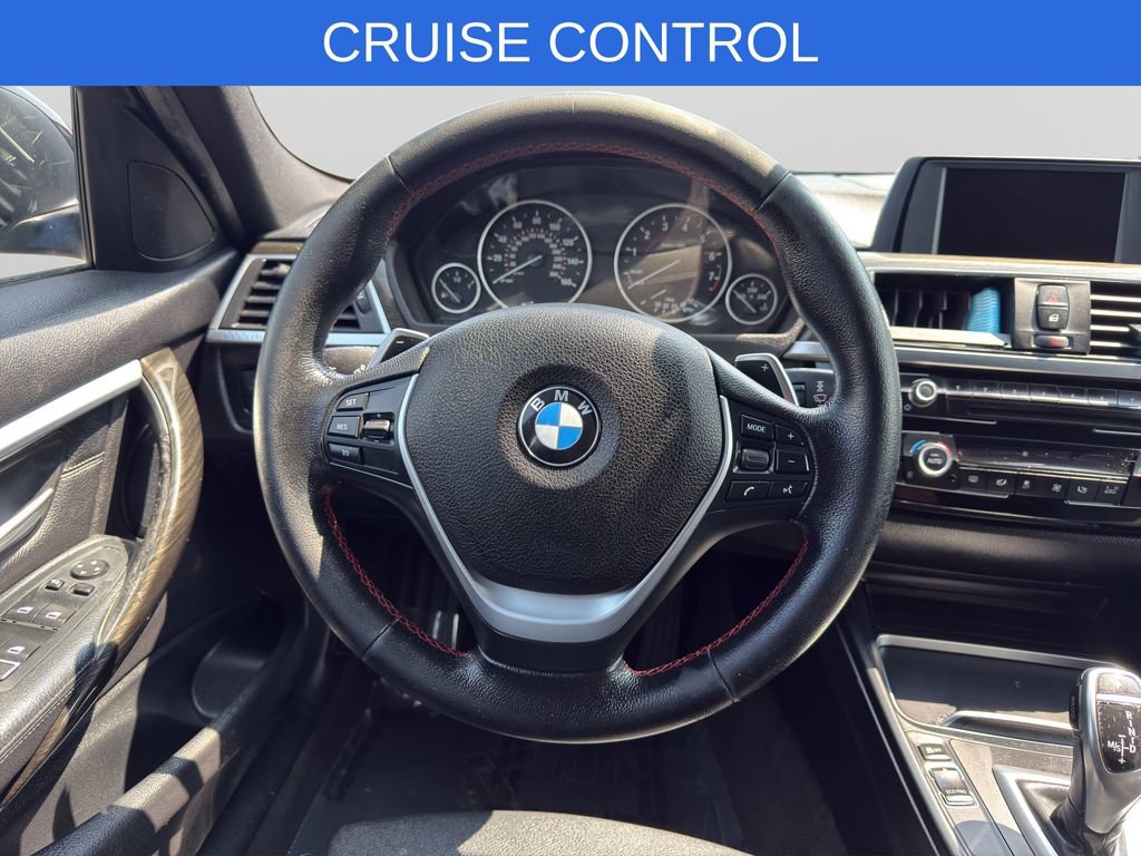 Used 2016 BMW 328i xDrive Sedan AWD/4WD image 6