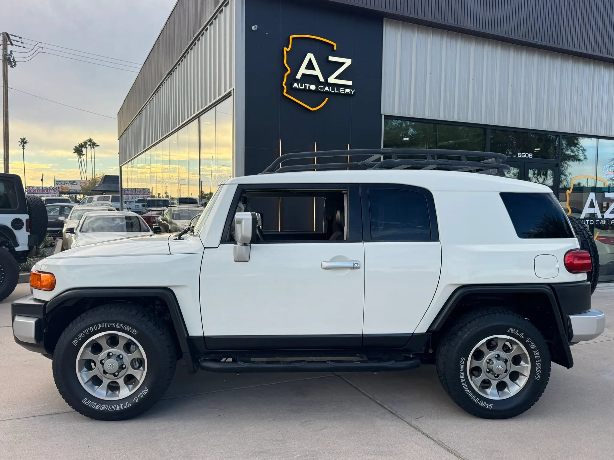 Used 2013 Toyota FJ Cruiser 2WD w/ Convenience Pkg image 8