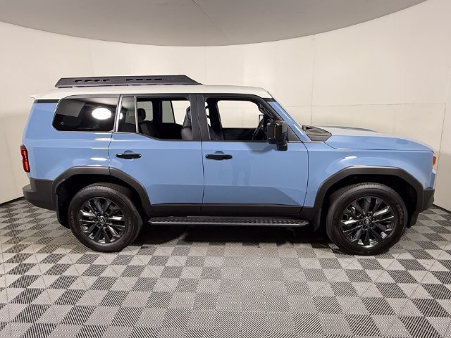 New 2027 Toyota Land Cruiser w/ Premium Package AWD/4WD image 8