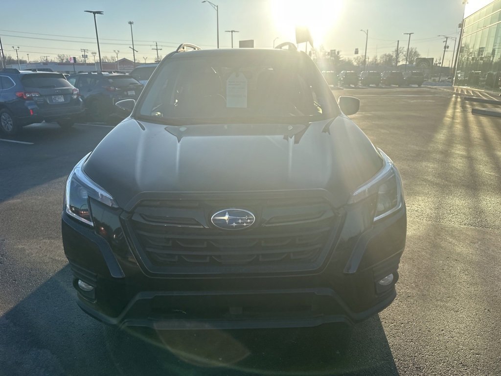 Certified 2023 Subaru Forester Premium image 2