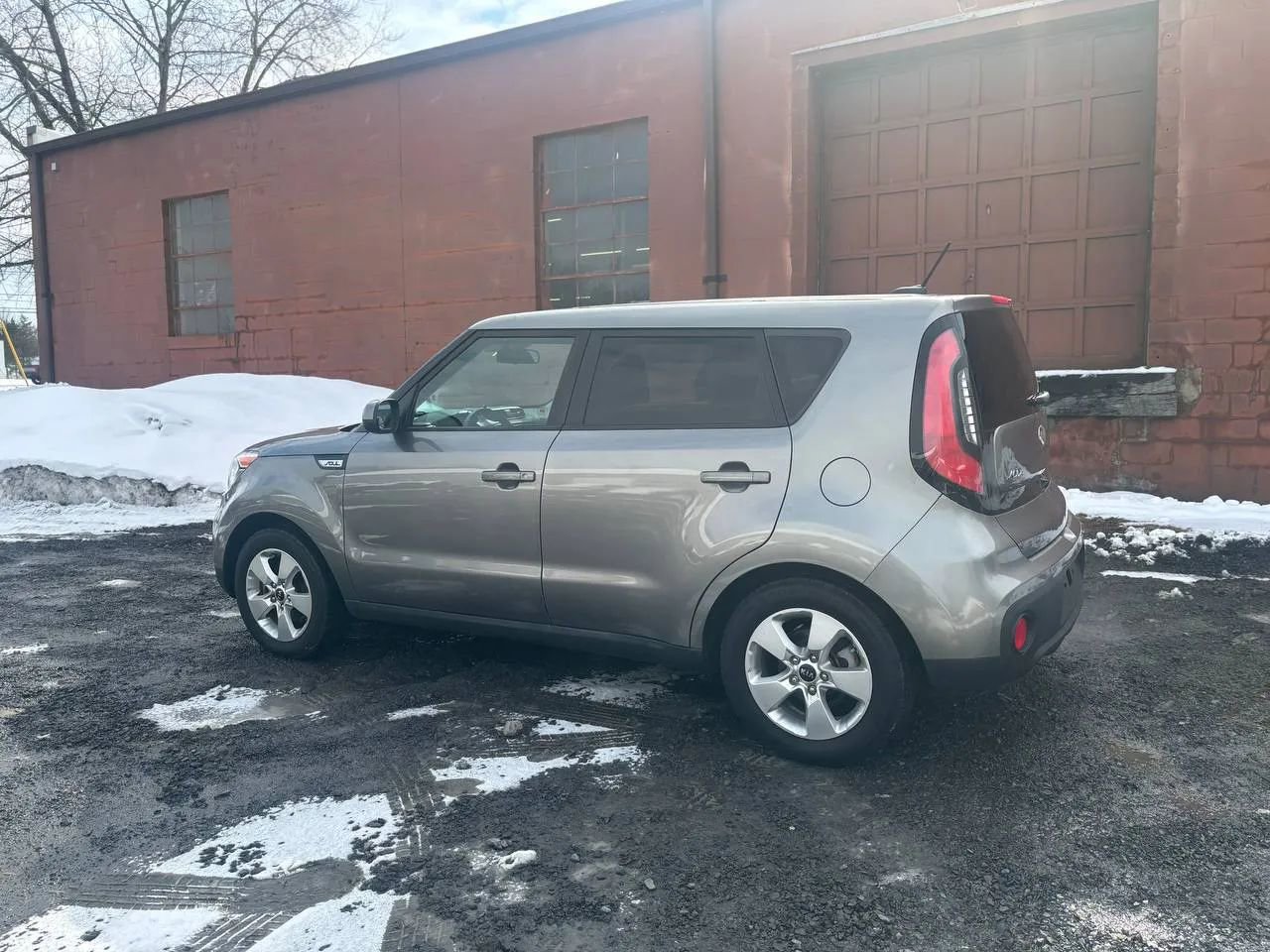 Used 2017 Kia Soul w/ Convenience Package image 6