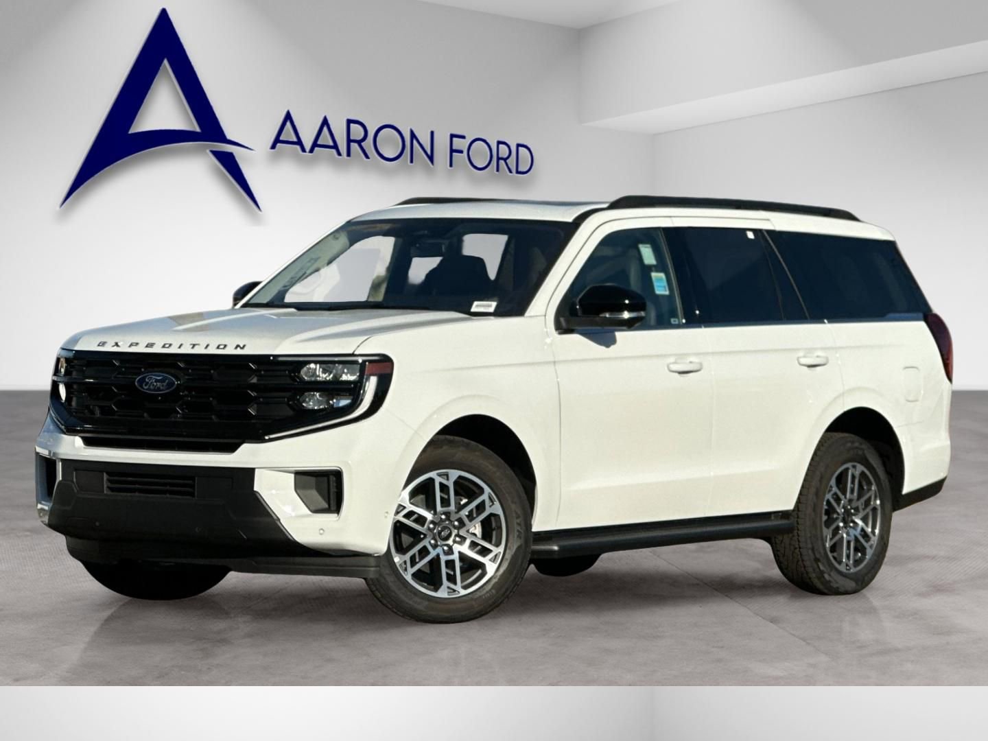 New 2025 Ford Expedition Active image 2