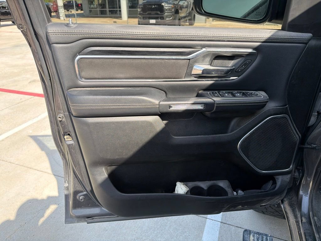 Used 2024 RAM 1500 Laramie AWD/4WD image 27